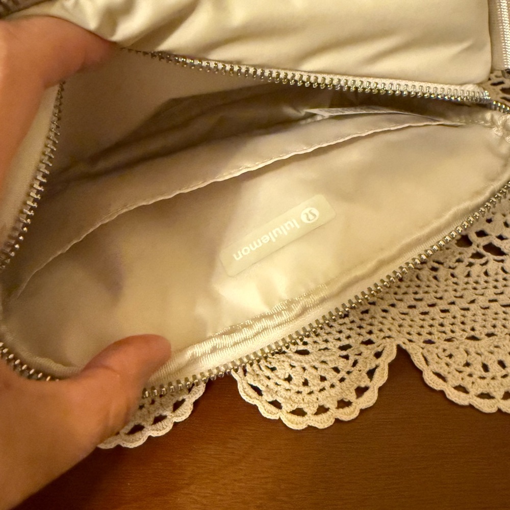 lululemon athletica Beige Crossbody Bag - Picture 5 of 6